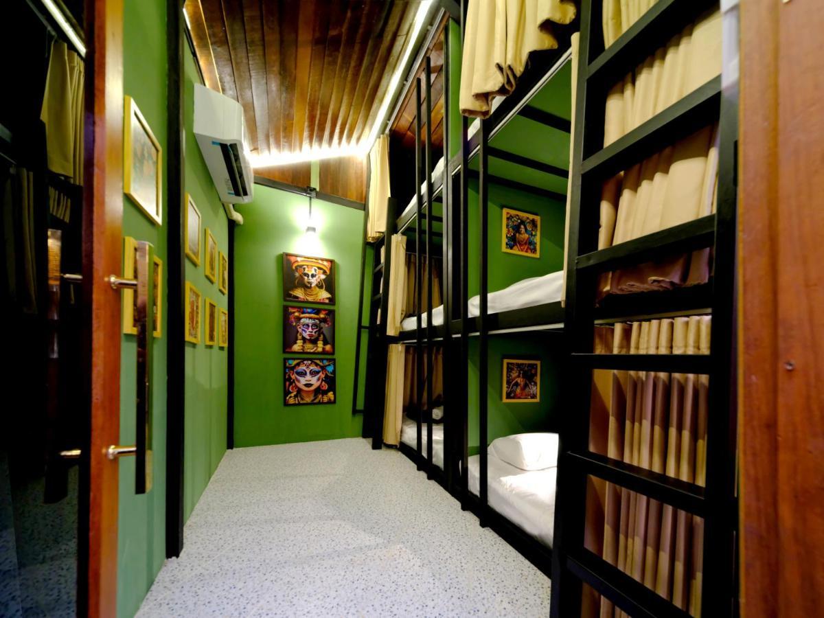 Villa Rinvada House à Bangkok Extérieur photo
